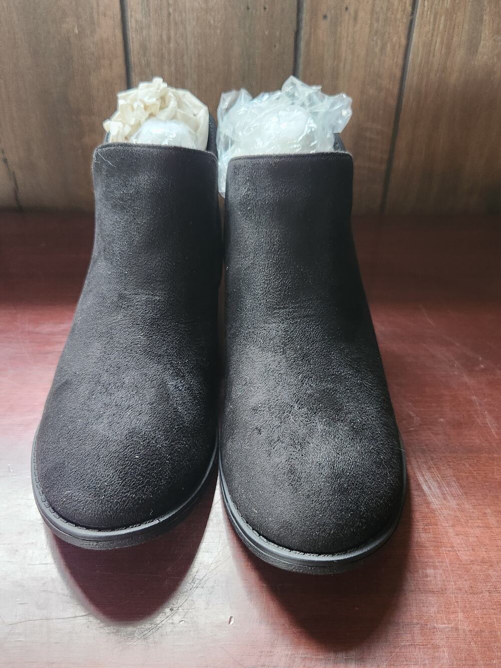 NinetinGel Black Suede Ankle Booties Women's Size 8 DMLYBOOT-1